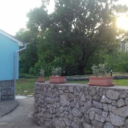 Holiday Home Nora**** Loznati Cres 外观 照片