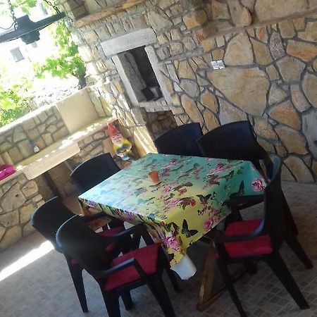 Holiday Home Nora**** Loznati Cres 外观 照片