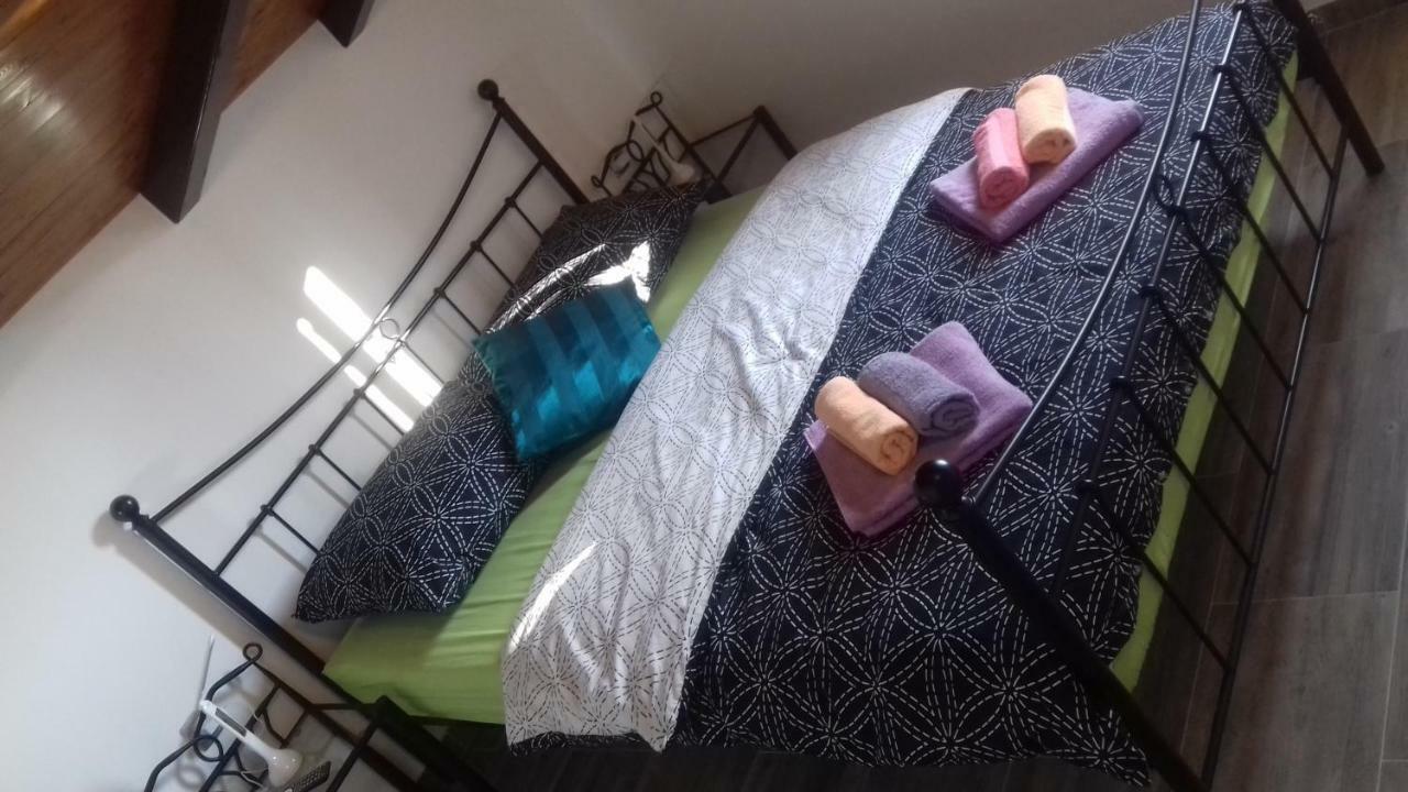 Holiday Home Nora**** Loznati Cres 外观 照片