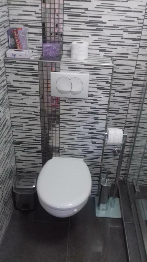 Holiday Home Nora**** Loznati Cres 外观 照片